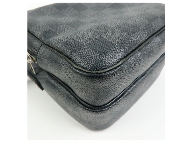 Louis Vuitton Damier Graphite Rem Shoulder Bag Black N41446 - vista 11
