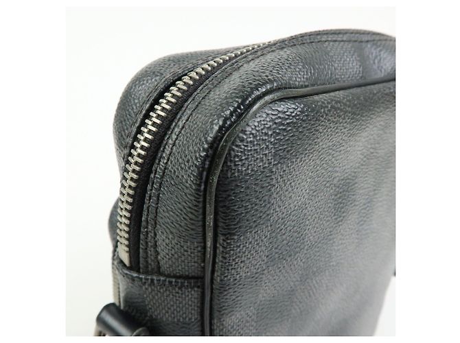 Louis Vuitton Damier Graphite Rem Shoulder Bag Black N41446 - vista 16