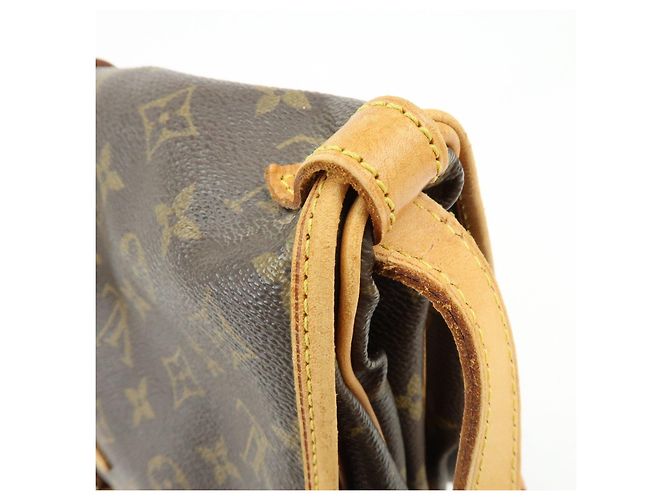 Borsa a tracolla Louis Vuitton Monogram Saumur 30 Canvas Brown M42256 - vista 15