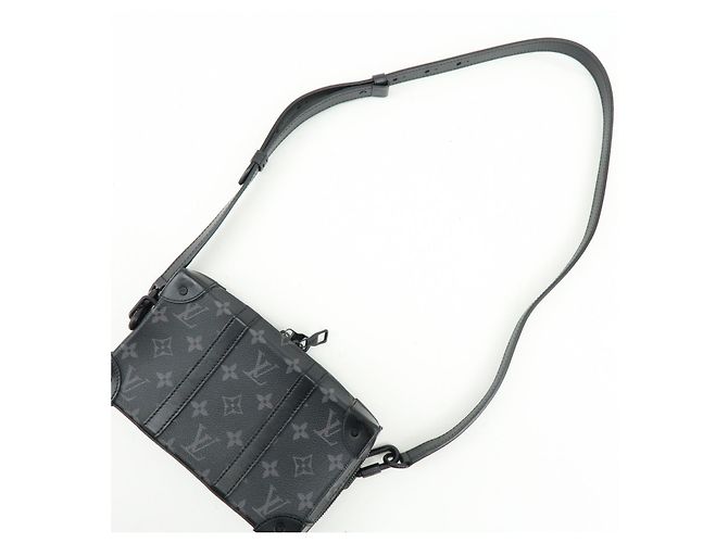 Louis Vuitton Monogram Eclipse Soft Trunk Wallet Shoulder Bag M69838 - vista 6