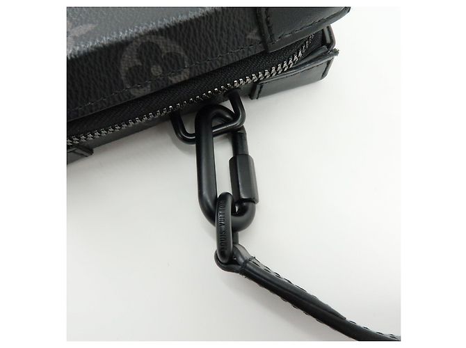 Louis Vuitton Monogram Eclipse Soft Trunk Wallet Shoulder Bag M69838 - vista 8