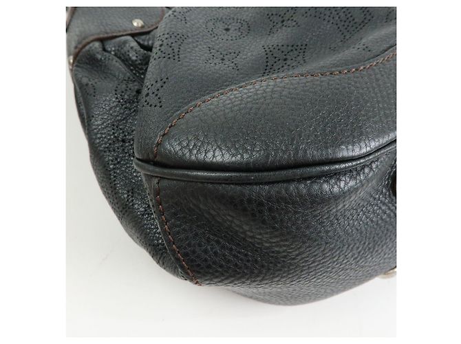 Borsa a tracolla Louis Vuitton Monogram Mahina Solar PM Noir M93127 - vista 12