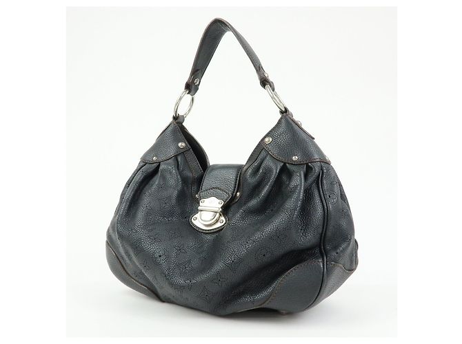 Borsa a tracolla Louis Vuitton Monogram Mahina Solar PM Noir M93127 - vista 3