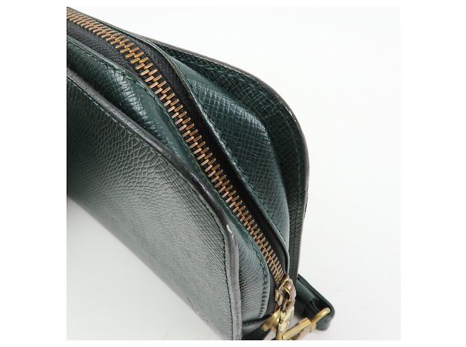 Louis Vuitton Taiga Baikal Clutch Bag Pouch Epicea M30184 - vista 10