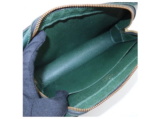 Louis Vuitton Taiga Baikal Clutch Bag Pouch Epicea M30184 - vista 19