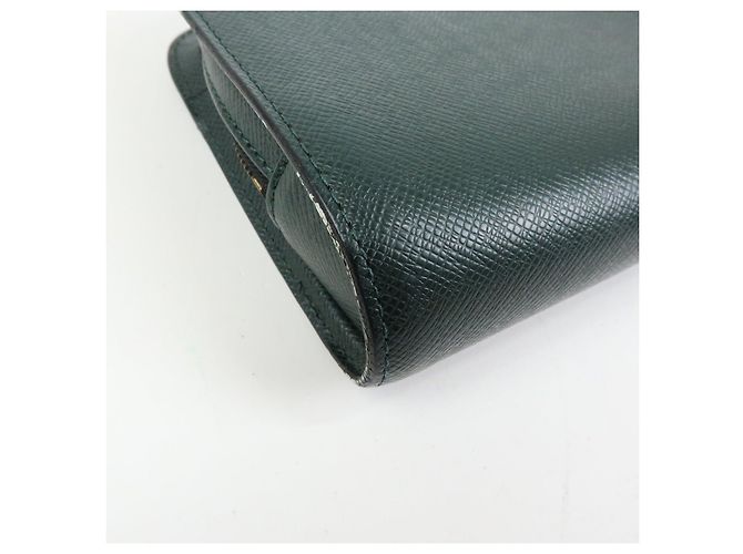 Louis Vuitton Taiga Baikal Clutch Bag Pouch Epicea M30184 - vista 6
