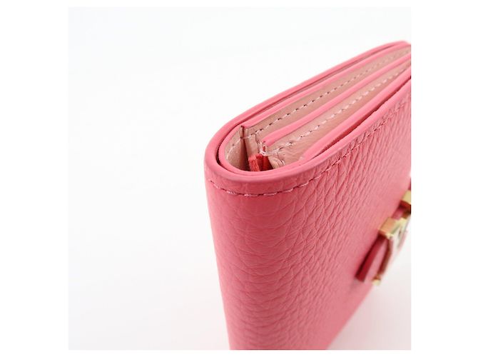 Cartera Compacta Vertical de Piel Louis Vuitton By the Pool M82461 - vista 11