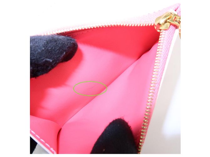 Cartera Compacta Vertical de Piel Louis Vuitton By the Pool M82461 - vista 19