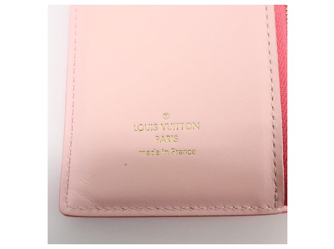 Cartera Compacta Vertical de Piel Louis Vuitton By the Pool M82461 - vista 21