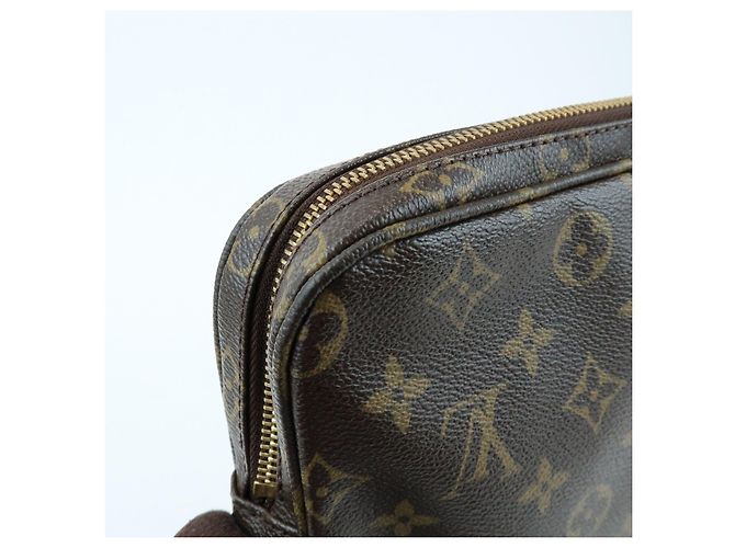 Borsa a tracolla Louis Vuitton Monogram Trotteur Beaubourg Brown M97037 - vista 15
