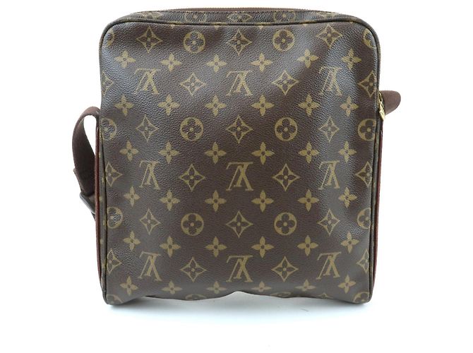 Borsa a tracolla Louis Vuitton Monogram Trotteur Beaubourg Brown M97037 - vista 2