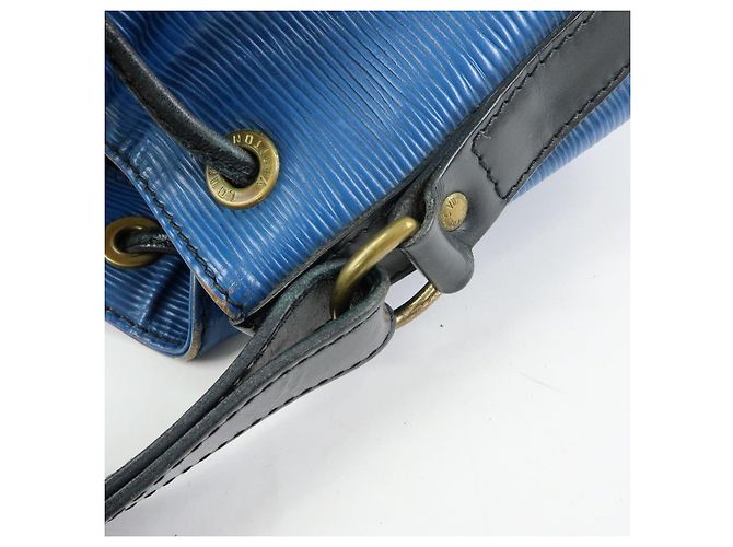 Borsa a tracolla Louis Vuitton Epi Petit Noe Bi-color Noir Blue Ｍ44152 - vista 11