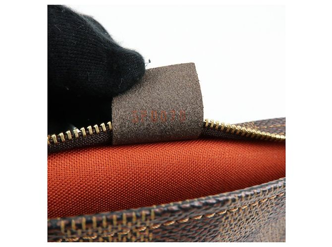 Louis Vuitton Damier Trousse Makeup Accessory Pouch Brown N51982 - vista 24