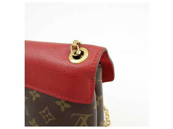Borsa a mano Louis Vuitton Monogram Pallas Chain Brown Red M41201 - vista 14