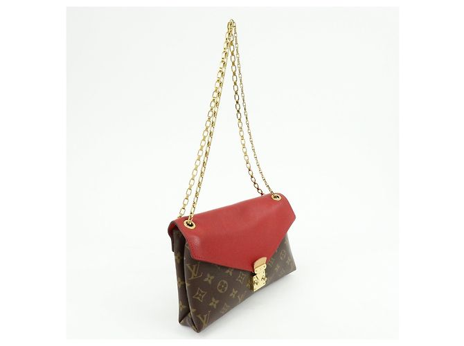 Borsa a mano Louis Vuitton Monogram Pallas Chain Brown Red M41201 - vista 4