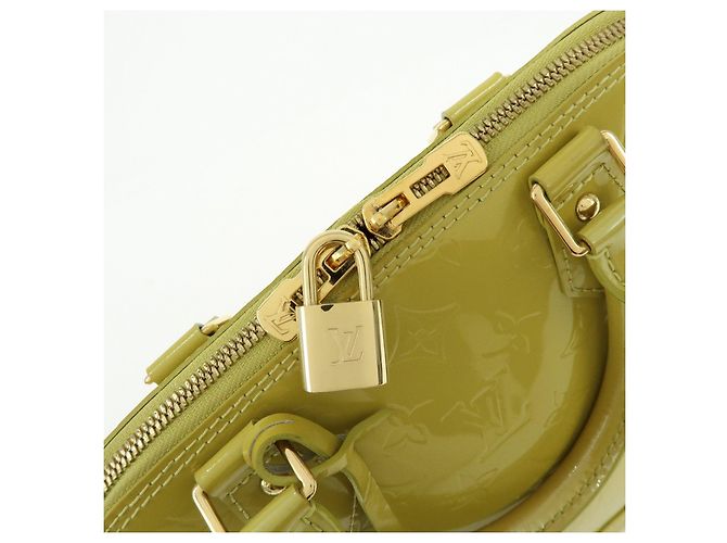 Louis Vuitton Monogram Vernis Alma PM Hand Bag Vert Impression M91615 - vista 19