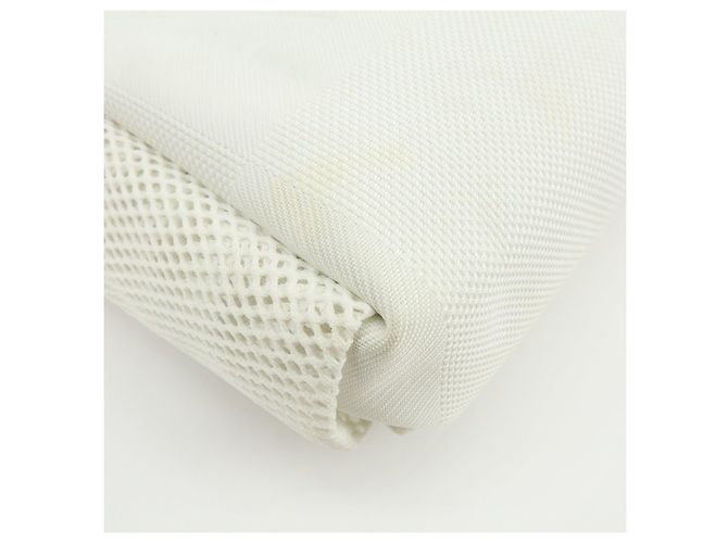 Louis Vuitton Damier Geant LV Cup Weatherly Shoulder Bag White M80637 - vista 12