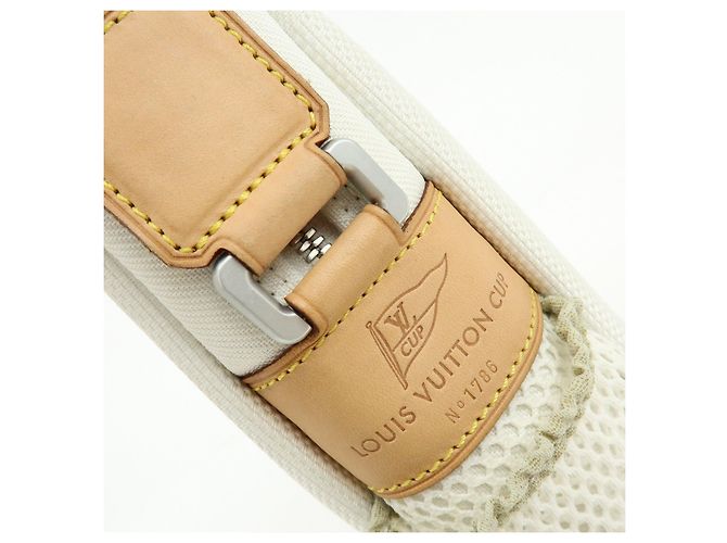 Louis Vuitton Damier Geant LV Cup Weatherly Shoulder Bag White M80637 - vista 9