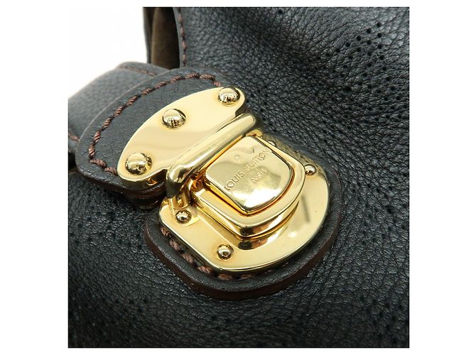 Borsa a tracolla Louis Vuitton Monogram Mahina L in pelle Noir Black M95765 - vista 17