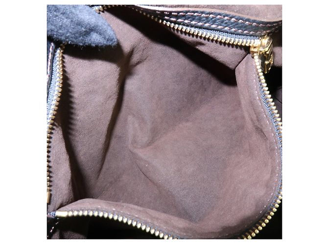 Borsa a tracolla Louis Vuitton Monogram Mahina L in pelle Noir Black M95765 - vista 19