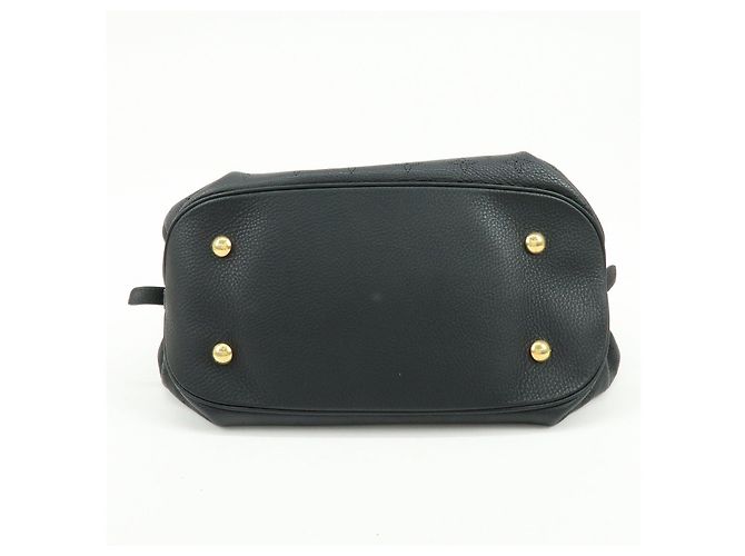 Borsa a tracolla Louis Vuitton Monogram Mahina L in pelle Noir Black M95765 - vista 5