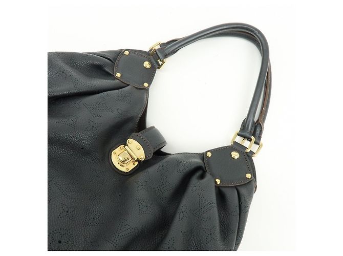 Borsa a tracolla Louis Vuitton Monogram Mahina L in pelle Noir Black M95765 - vista 6