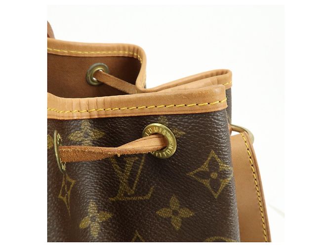 Borsa a tracolla Louis Vuitton Monogram Petit Noe Brown M42226 - vista 17