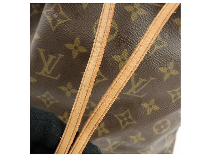 Borsa a tracolla Louis Vuitton Monogram Petit Noe Brown M42226 - vista 20