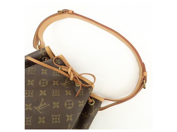 Borsa a tracolla Louis Vuitton Monogram Petit Noe Brown M42226 - vista 6