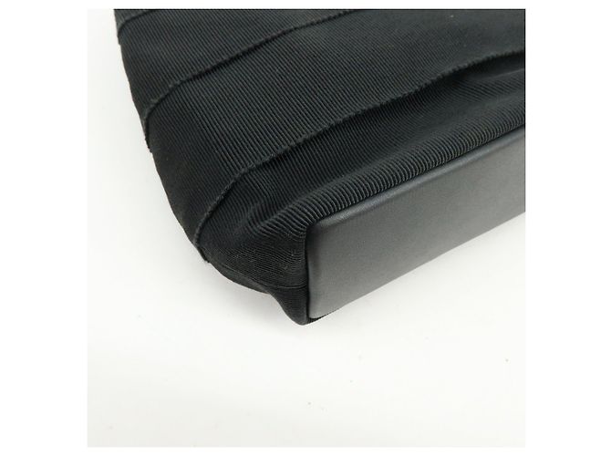 Salvatore Ferragamo Ferragamo Vara Canvas Leder Tiered Handtasche Pouch Schwarz - Ansicht 10