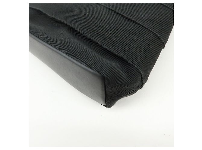 Salvatore Ferragamo Ferragamo Vara Canvas Leder Tiered Handtasche Pouch Schwarz - Ansicht 11
