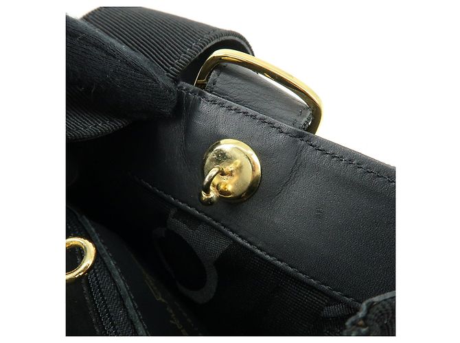 Salvatore Ferragamo Ferragamo Vara Canvas Leder Tiered Handtasche Pouch Schwarz - Ansicht 15