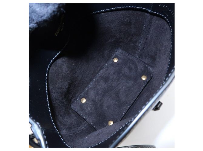 Autre Marque SAINT LAURENT PARIS Cassandra LE 37 Mini Borsa a Secchiello 2WAY in pelle di vitello - vista 21