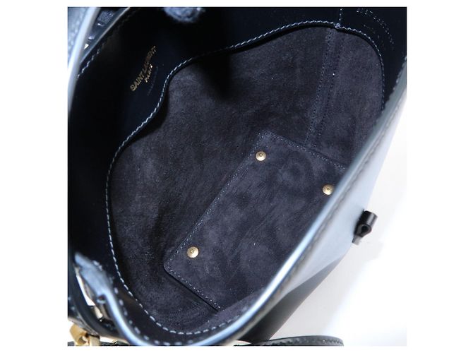 Autre Marque SAINT LAURENT PARIS Cassandra LE 37 Mini Borsa a Secchiello 2WAY in pelle di vitello - vista 22