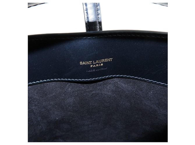 Autre Marque SAINT LAURENT PARIS Cassandra LE 37 Mini Borsa a Secchiello 2WAY in pelle di vitello - vista 23
