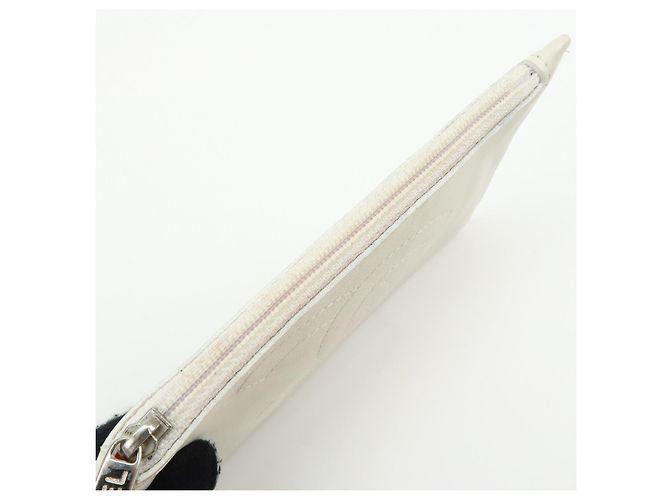 CHANEL COCO Mark Neceser de piel Bolso plano Blanco - vista 19