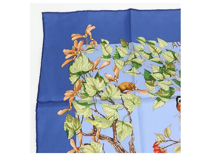 Hermès Foulard HERMES 100% Seta AU COEUR DES BOIS Blu - vista 3