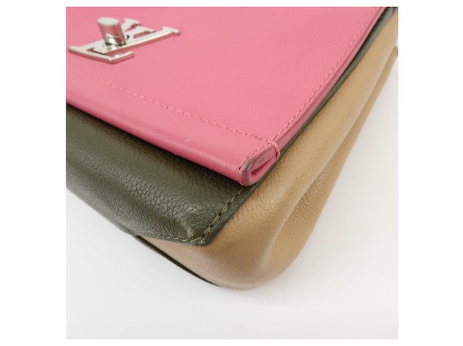 Louis Vuitton LOCKME 2 BB Borsa a mano 2 vie in pelle Rose Khaki M54103 - vista 11