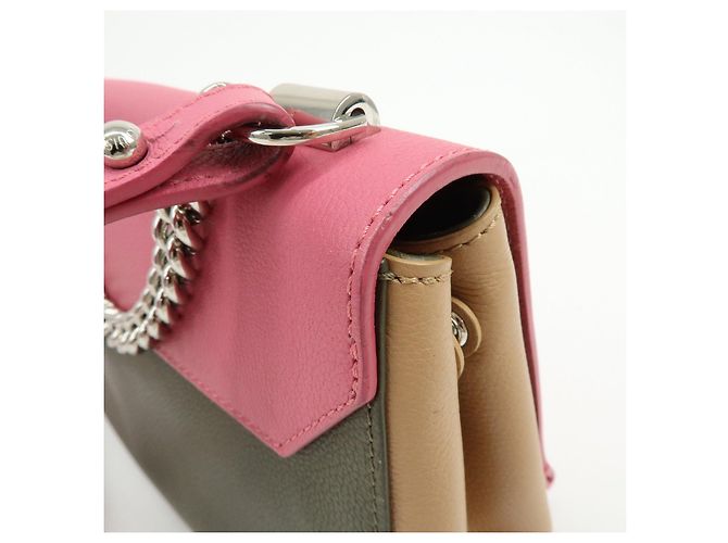 Louis Vuitton LOCKME 2 BB Borsa a mano 2 vie in pelle Rose Khaki M54103 - vista 15