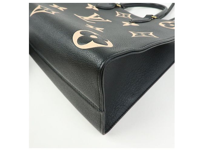 Borsa Tote Louis Vuitton Bicolor Monogram Empreinte On The Go MM M45495 - vista 10