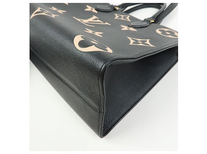 Borsa Tote Louis Vuitton Bicolor Monogram Empreinte On The Go MM M45495 - vista 12