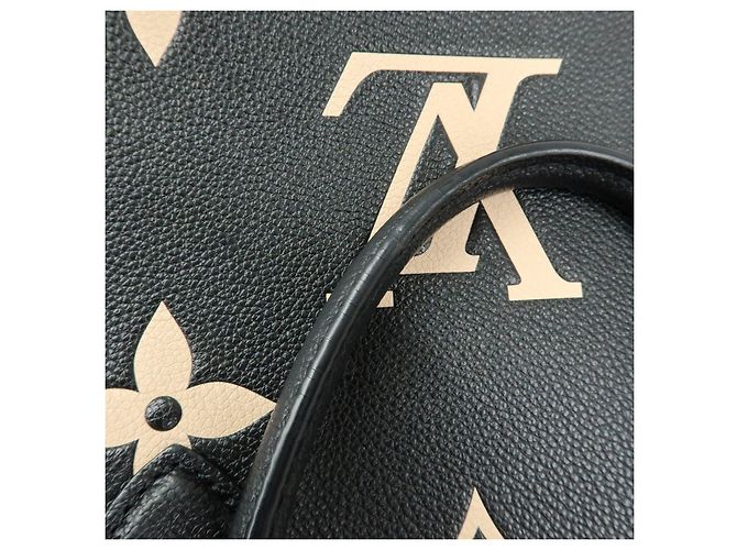 Borsa Tote Louis Vuitton Bicolor Monogram Empreinte On The Go MM M45495 - vista 8