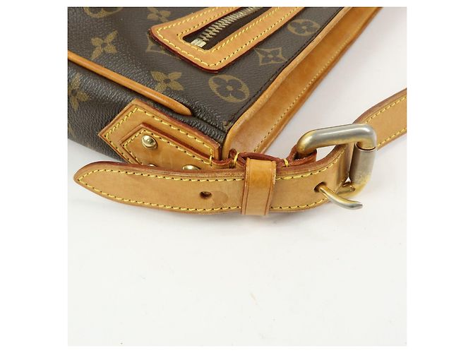 Louis Vuitton Monogram Hudson GM Canvas Shoulder Bag Brown M40045 - vista 9
