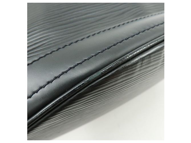 Louis Vuitton Epi Petit Bucket PM Shoulder Bag Noir M58992 - vista 16