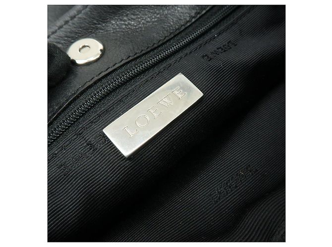 LOEWE Borsa a tracolla Anagram in pelle di vitello Borsa a tracolla Black - vista 19