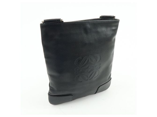 LOEWE Borsa a tracolla Anagram in pelle di vitello Borsa a tracolla Black - vista 4