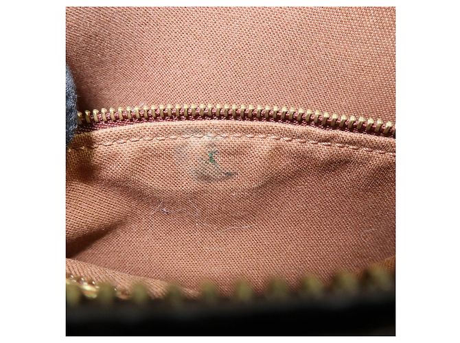 Borsa a tracolla Louis Vuitton Monogram Trotteur Canvas Brown M51240 - vista 22