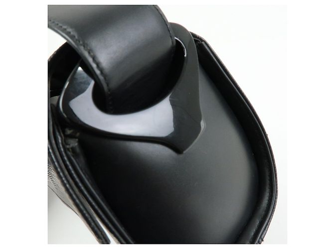 Borsa a tracolla Louis Vuitton Epi Nocturne GM Noir Black M52172 - vista 9