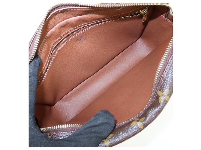 Borsa a tracolla Louis Vuitton Monogram Trocadero 27 M51274 - vista 20