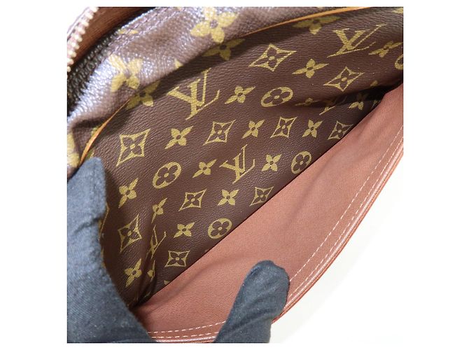 Borsa a tracolla Louis Vuitton Monogram Trocadero 27 M51274 - vista 22